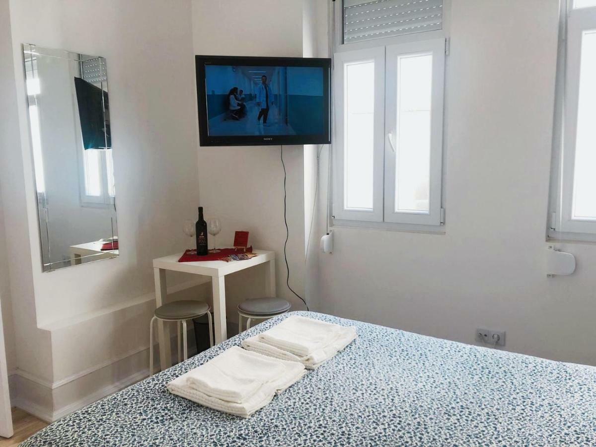 Anjos Alojamento Lissabon Buitenkant foto